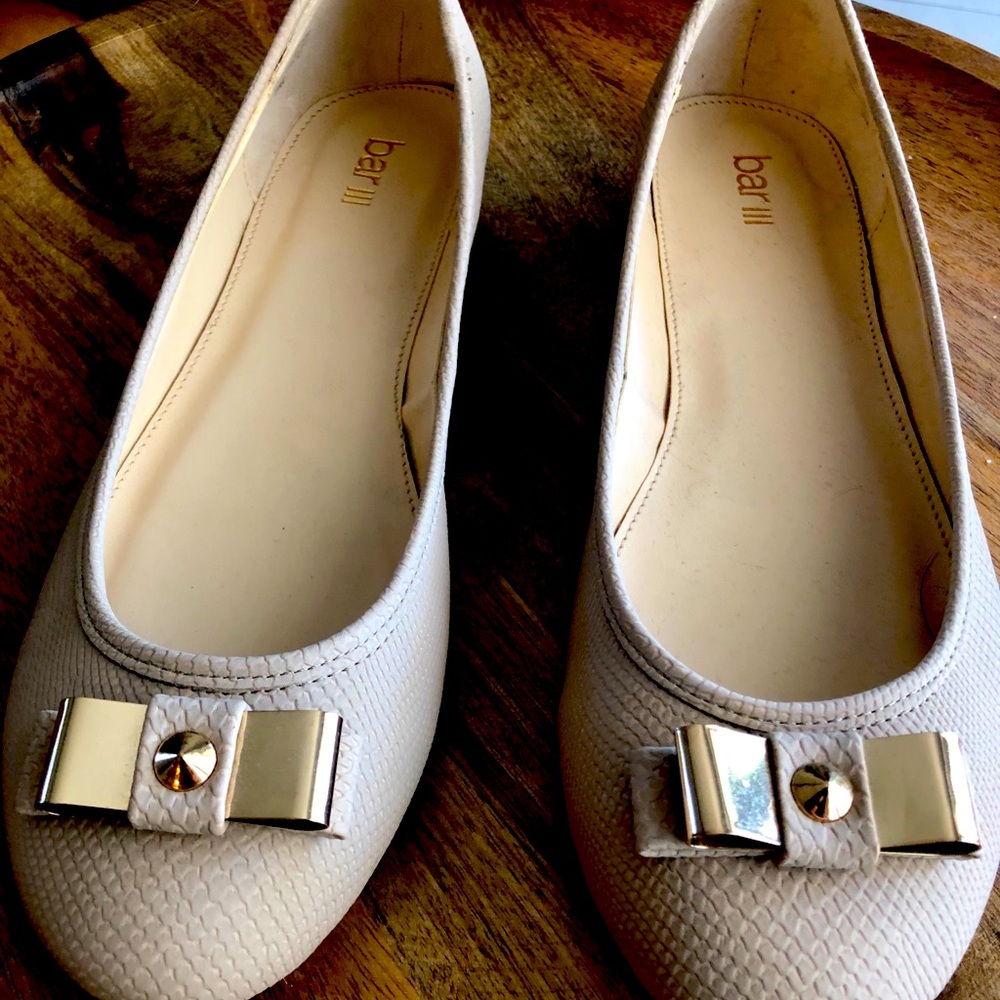 Bar iii flats neutral color